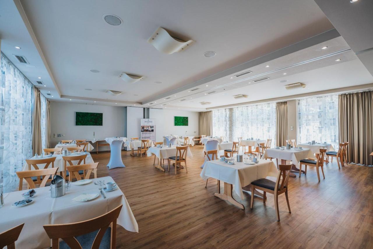 Hotel Restaurant Roemer Merzig Exterior foto